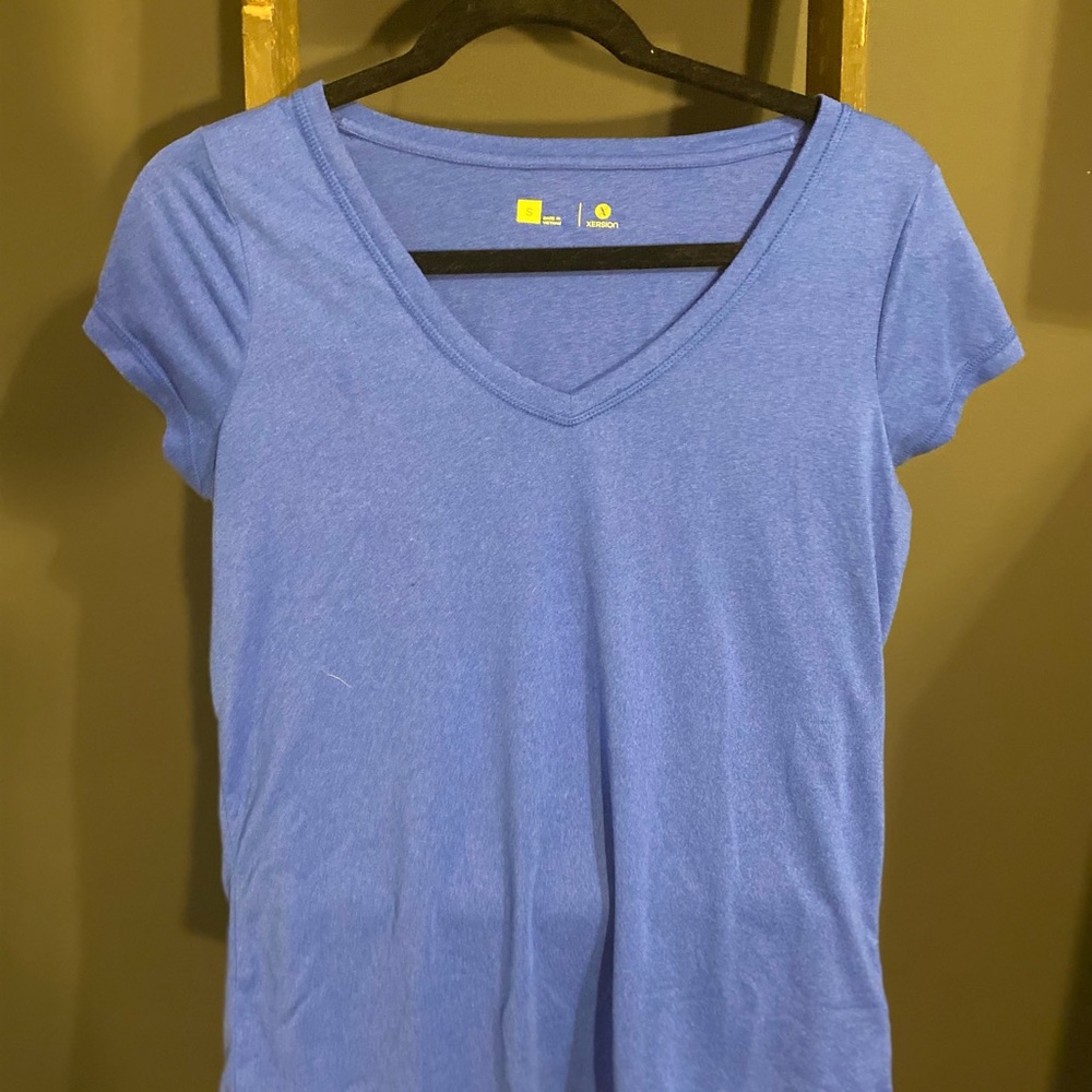 3 set Athletic V neck t-shirts